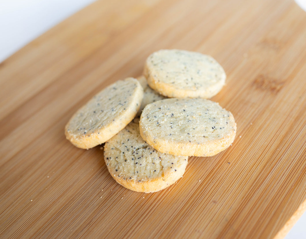 Sunkissed Shortbread (Lemon Shortbread)